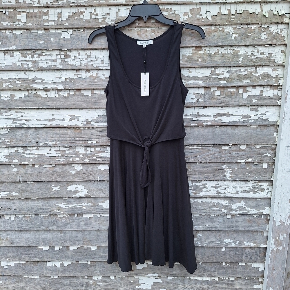 Heartloom tie front dress size small NWT